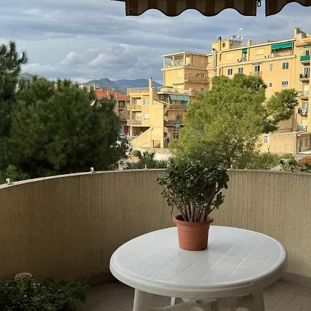 La Casa Nel Parco By Smart-home Апартаменты Валлекрозия