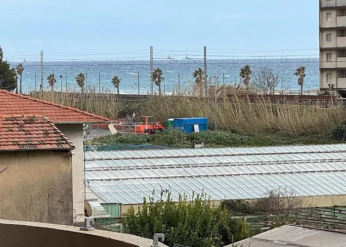 La Casa Nel Parco By Smart-home Apartamento Vallecrosia