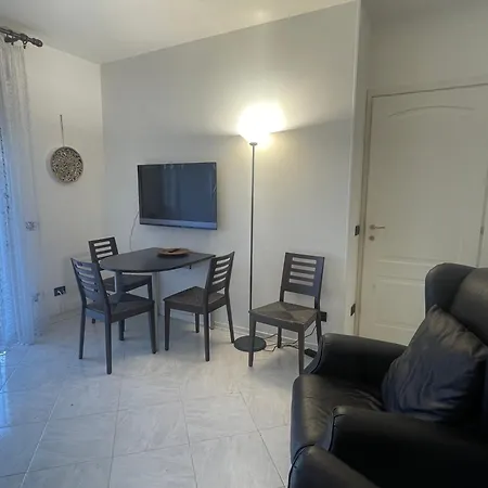 La Casa Nel Parco Vicino Al Mare * Vallecrosia